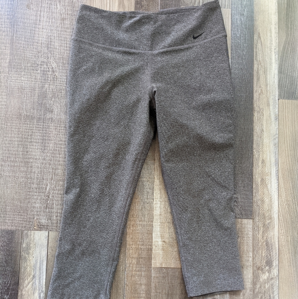 Nike, brown capris, women's medium